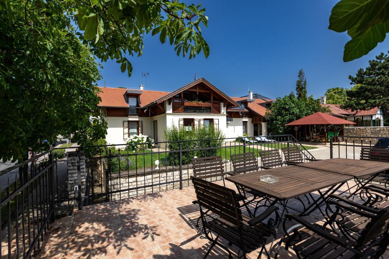 Berkenye Vendeghaz Hotel Balatonfured Luaran gambar